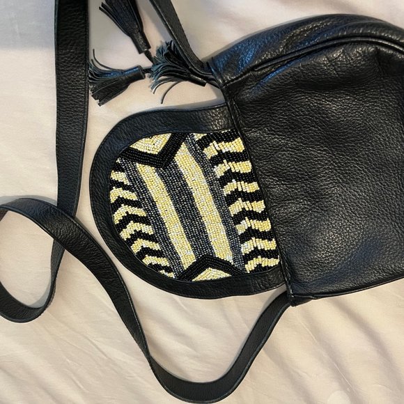 Beaded leather evening bag from Antik Batik, Paris, Bohemian crossbody style - Picture 3 of 5